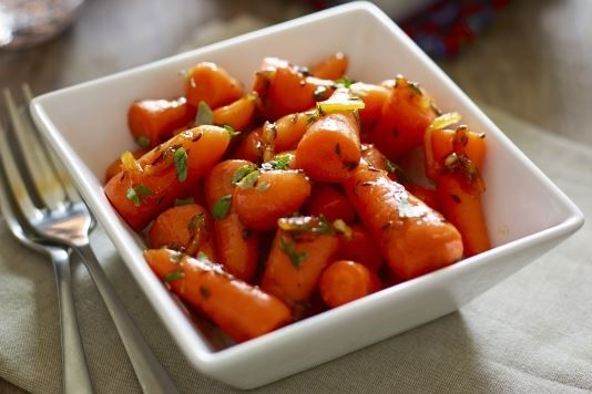 Orange and thyme glazed carrots recipe
