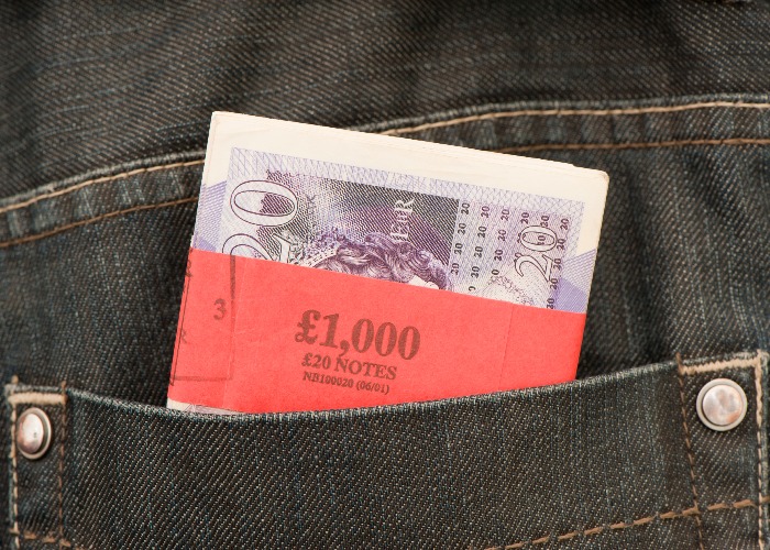 The cheapest ways to borrow £1,000