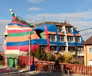 Are these the world’s UGLIEST houses?