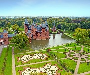 Inside the world's most lavish historic homes, including American gems