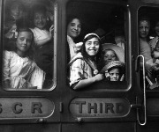 Incredible photos that show the golden age of train travel