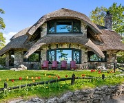 The 10 most beautiful thatched homes in the world