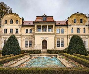 Tour these stunning abandoned mansions frozen in time