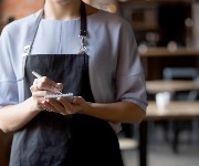 Restaurant etiquette mistakes we want people to stop