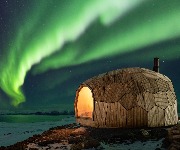 Tour the world's TOUGHEST wilderness homes 
