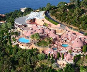 Take a tour of 31 legendary homes designed by famous architects